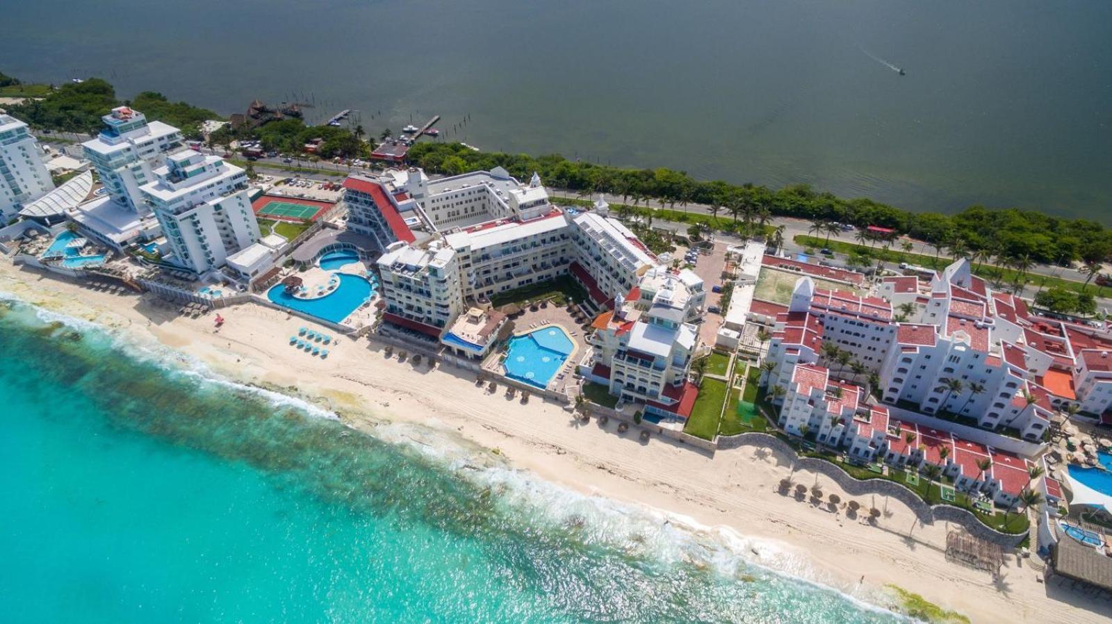 “Magic Sunrise At Cancun” Eksteriør bilde